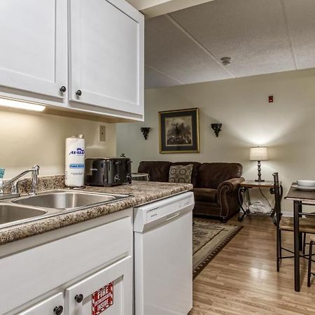 Gatlinburg Towers Condo Unit 501 - Great Location! Close To Town! Condo Dış mekan fotoğraf